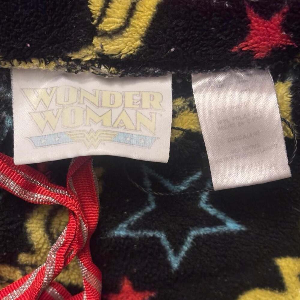 DC Comics Wonder Woman Plush Fleece Pajama Sleep Pants - Picture 5 of 8